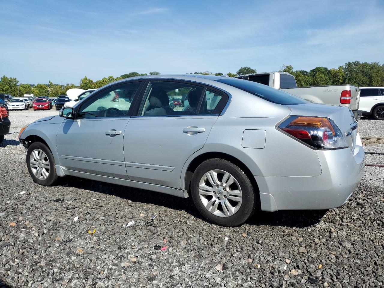 NISSAN ALTIMA BASE