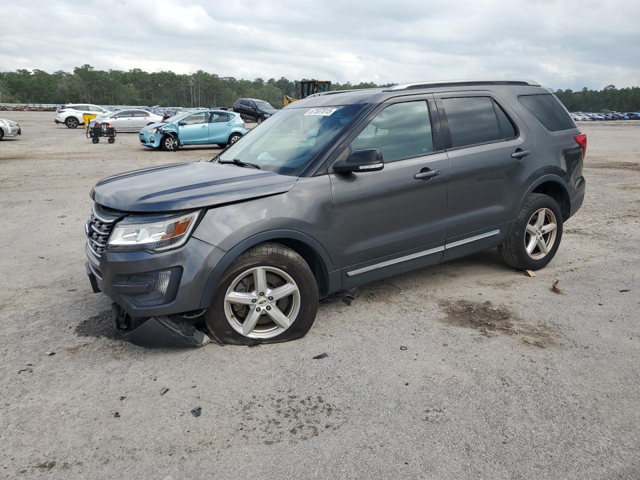 FORD EXPLORER XLT