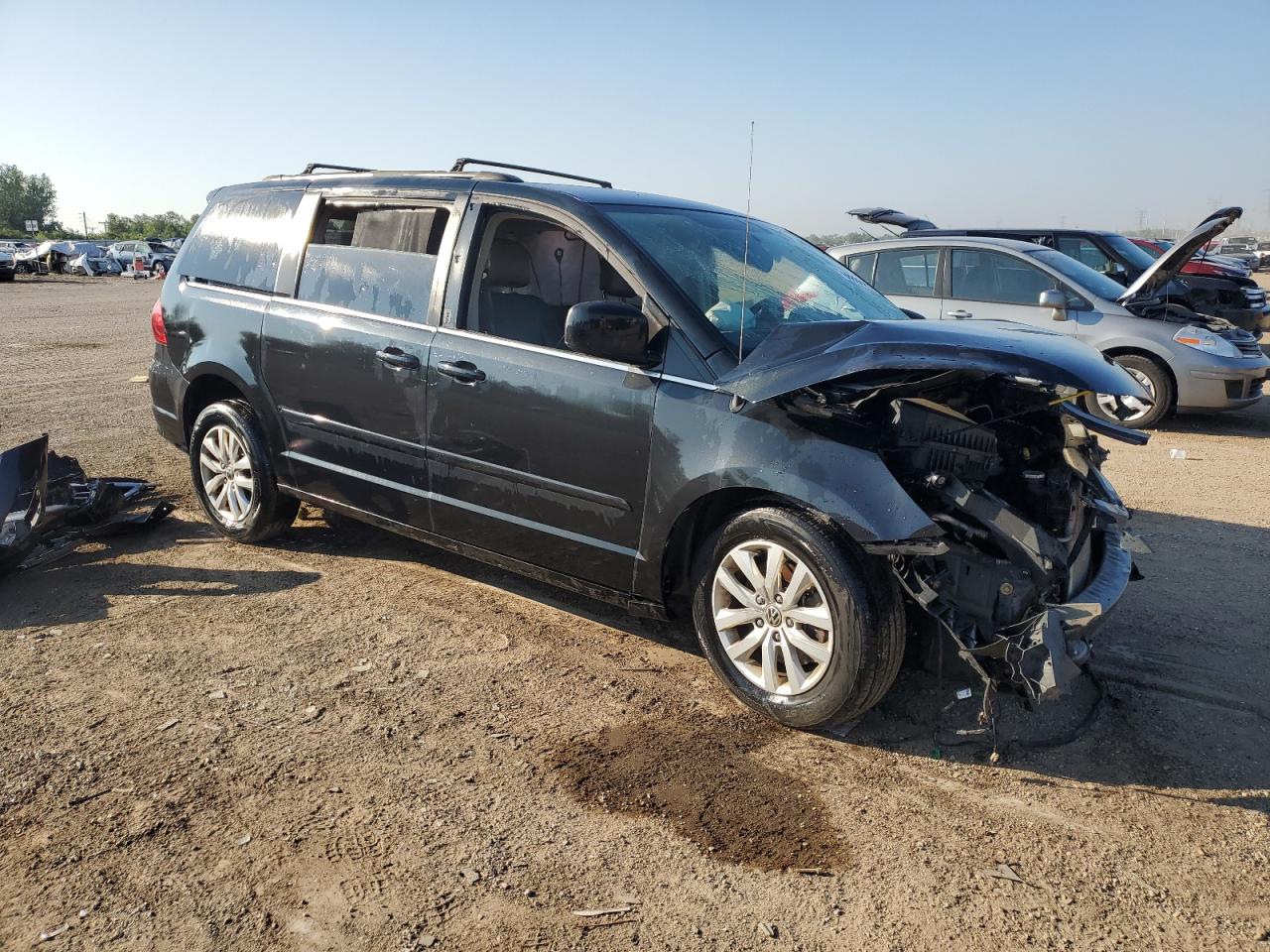 VOLKSWAGEN ROUTAN SE