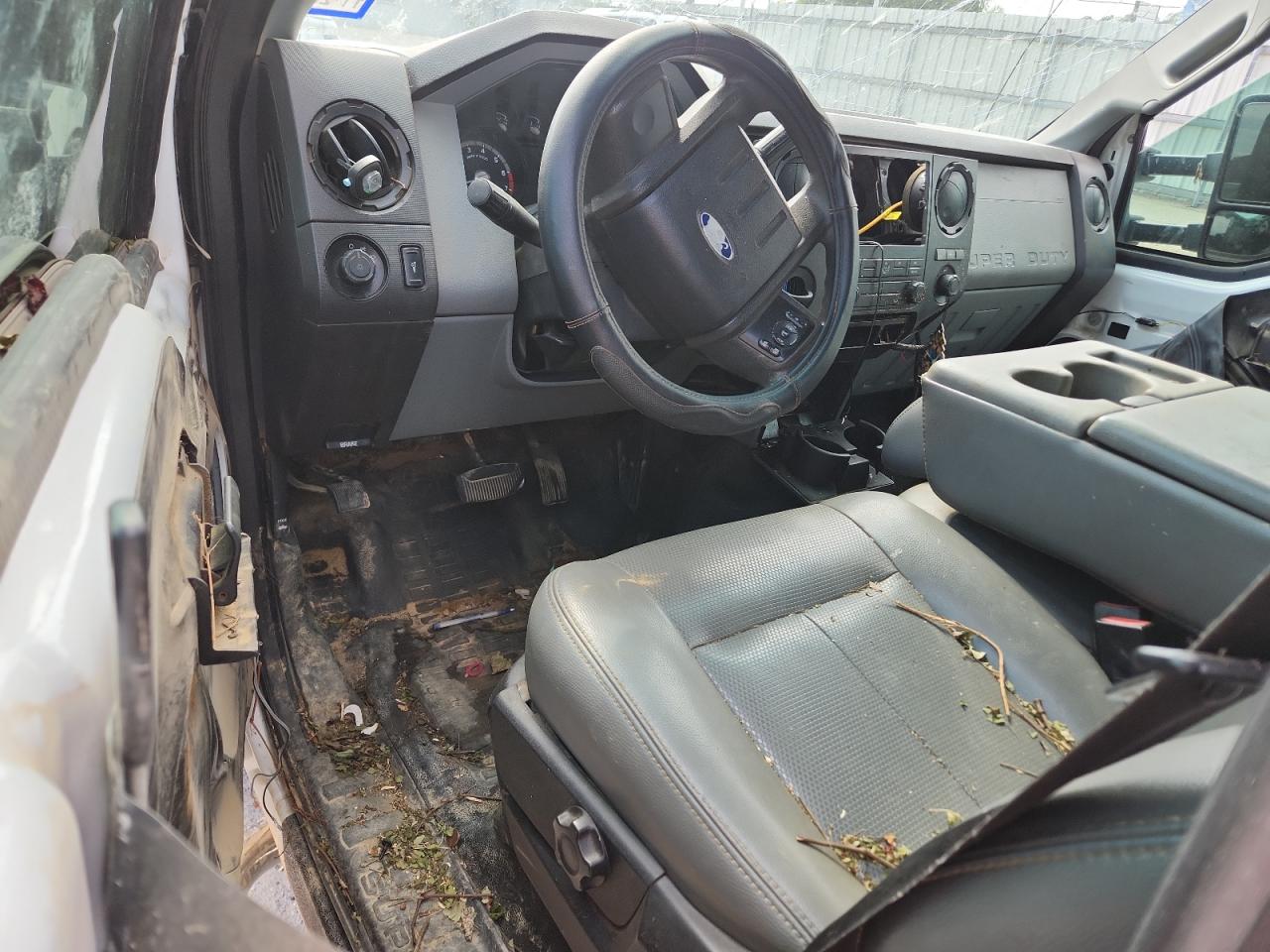 FORD F-250 SUPER DUTY