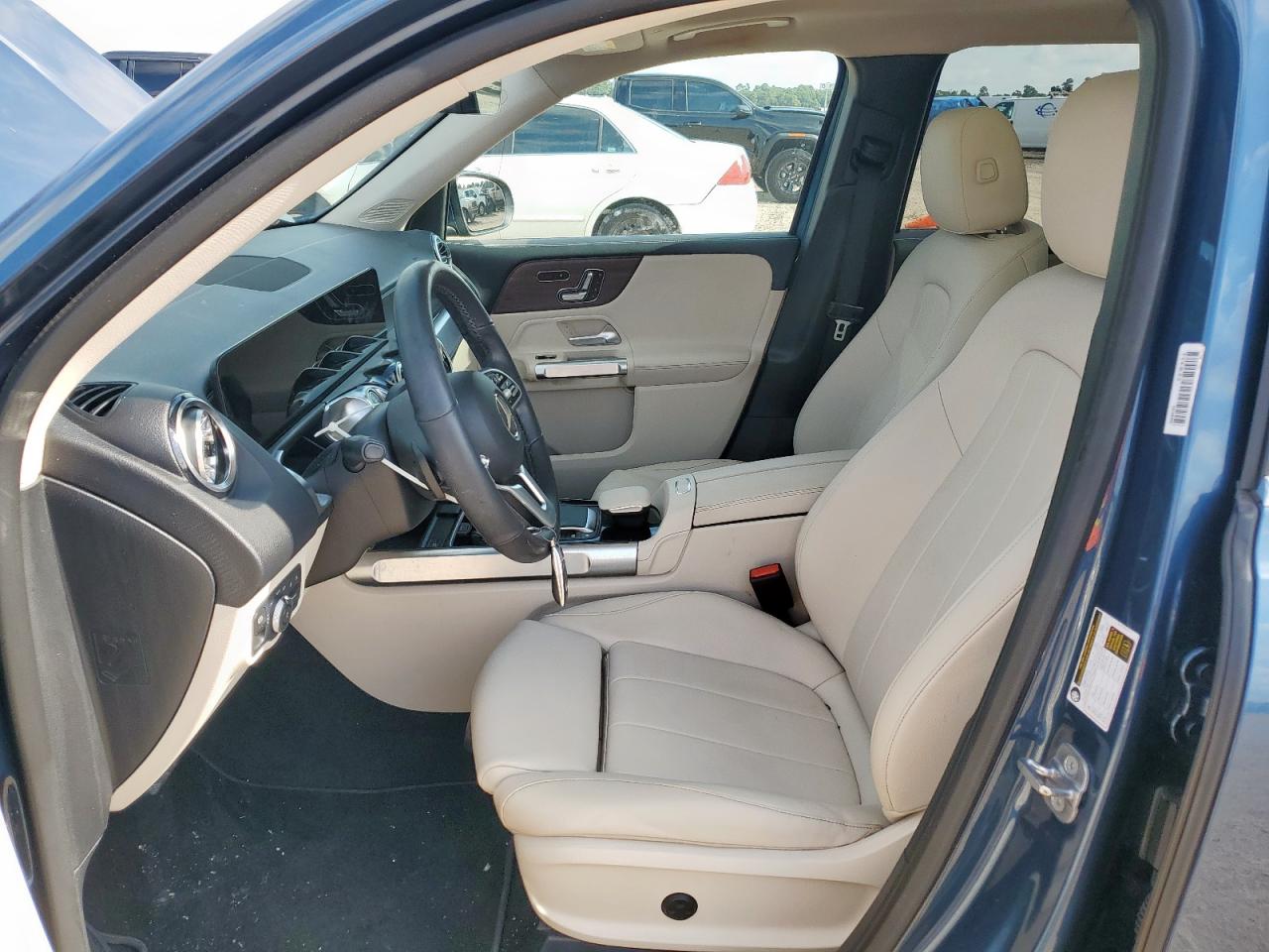 MERCEDES-BENZ GLB-CLASS 250