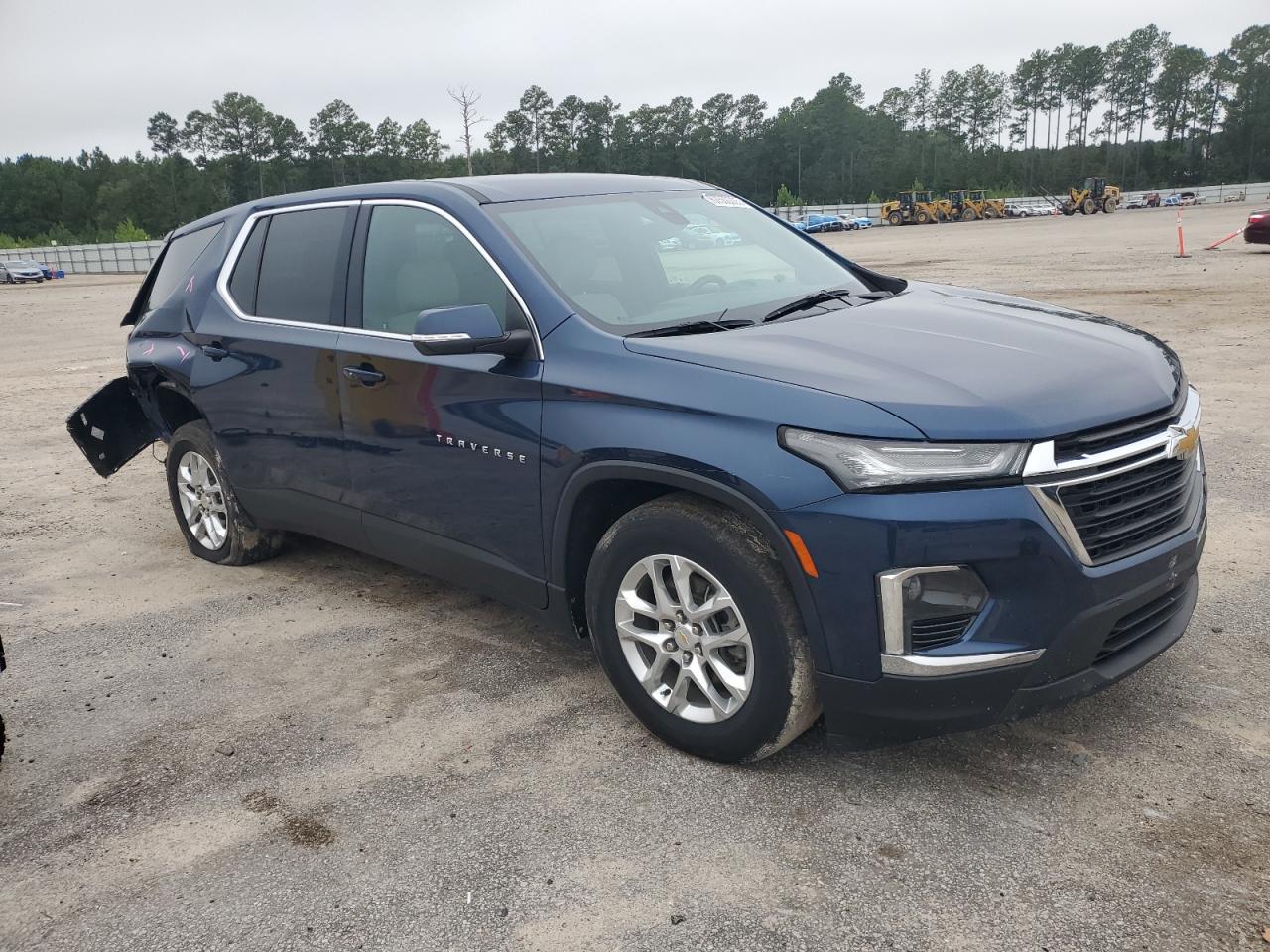 CHEVROLET TRAVERSE LS