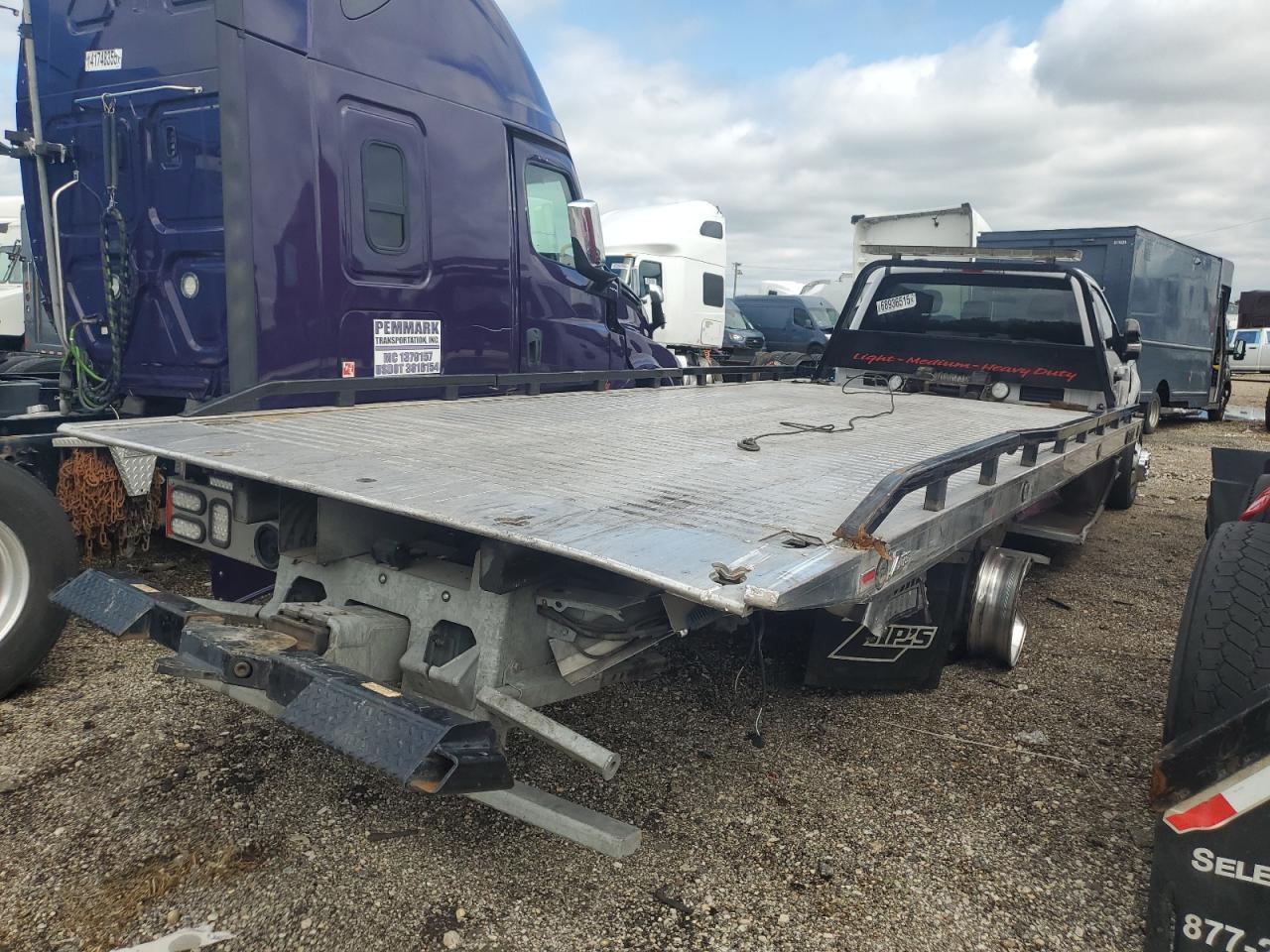 FORD F-550 SUPER DUTY