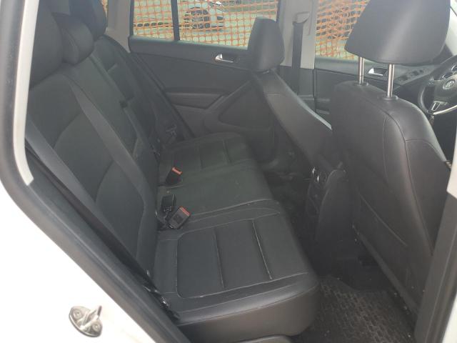 2017 VOLKSWAGEN TIGUAN S WVGAV7AX8HK031860