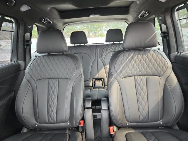 2022 BMW X7 ALPINA 5UXCX6C11N9L41358