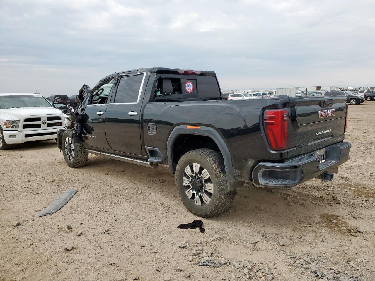 GMC SIERRA 2500HD K2500 DENALI