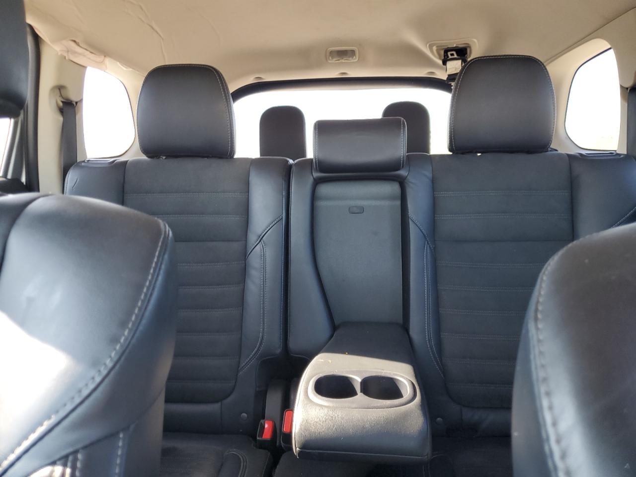 MITSUBISHI OUTLANDER SE