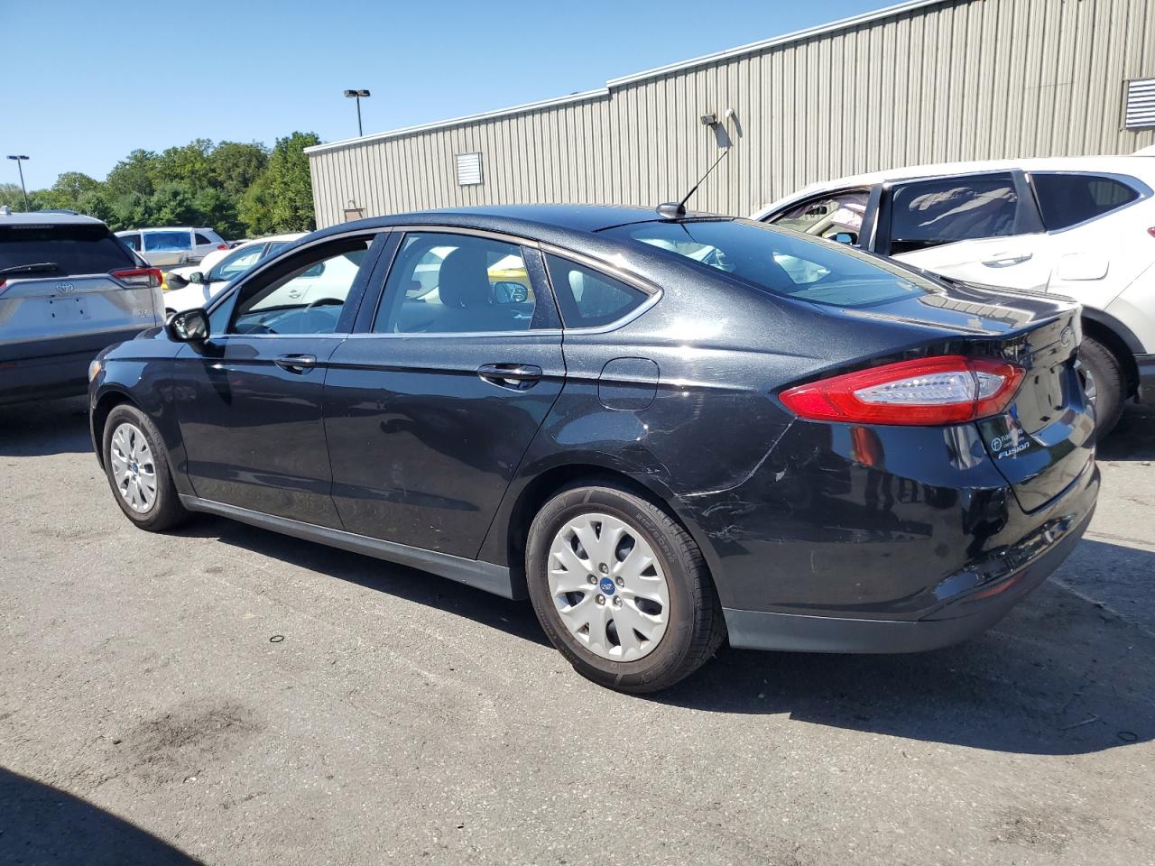 FORD FUSION S