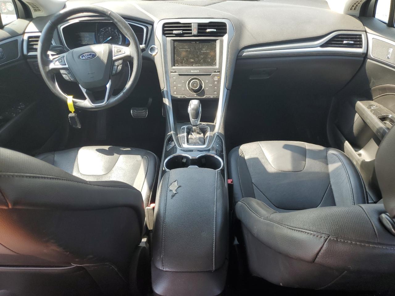 FORD FUSION TITANIUM PHEV