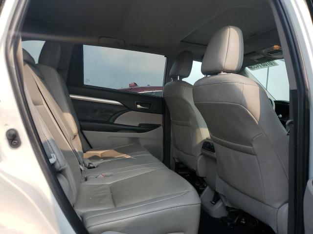 2019 TOYOTA HIGHLANDER 5TDJZRFHXKS590073