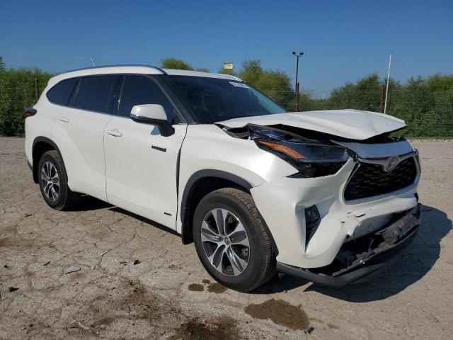 2021 TOYOTA HIGHLANDER HYBRID XLE 5TDGBRCH2MS519794