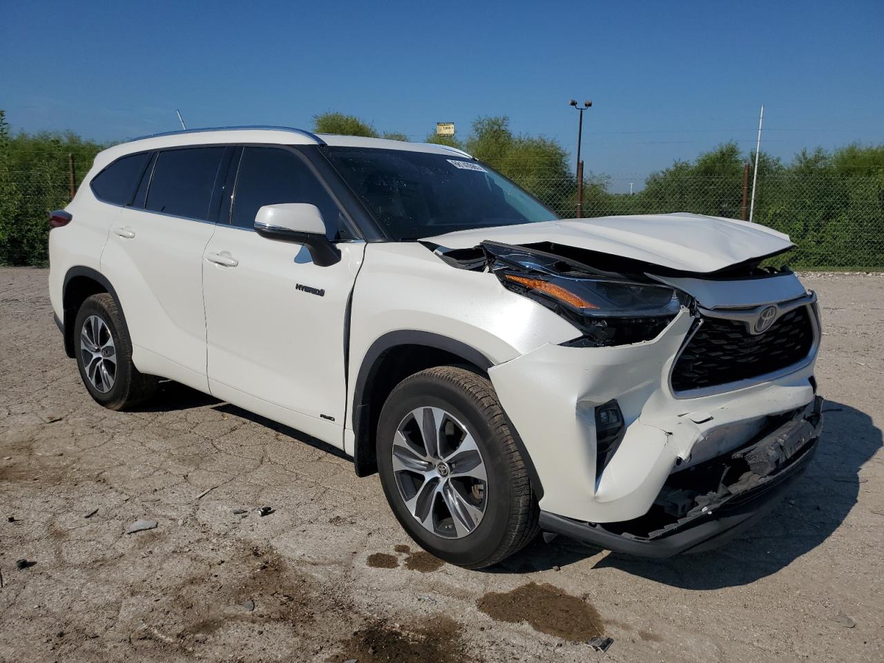 TOYOTA HIGHLANDER HYBRID XLE