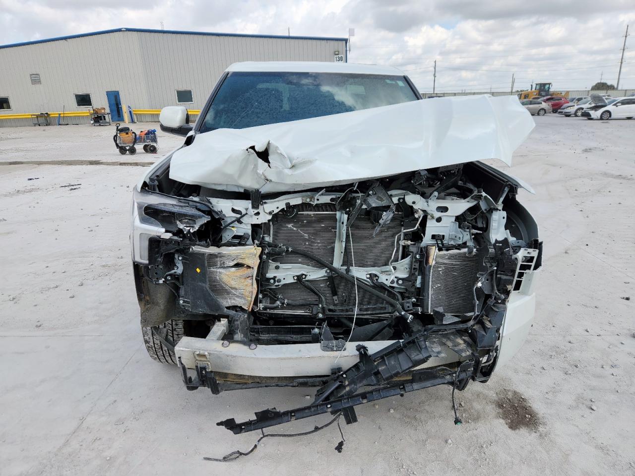 TOYOTA TUNDRA CREWMAX LIMITED