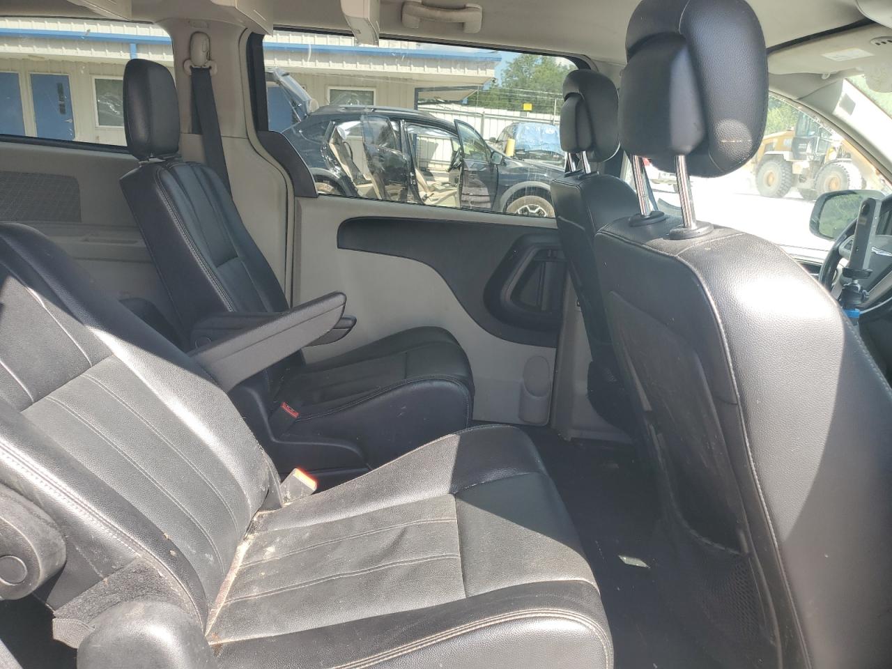 CHRYSLER TOWN & COUNTRY TOURING