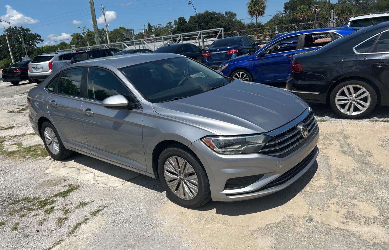 VOLKSWAGEN JETTA S
