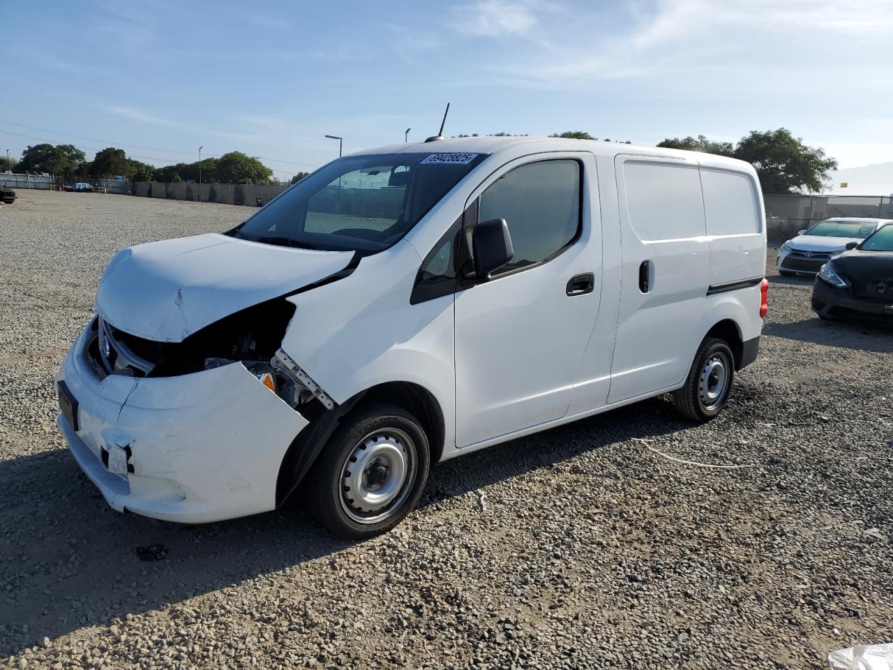 NISSAN NV200 2.5S