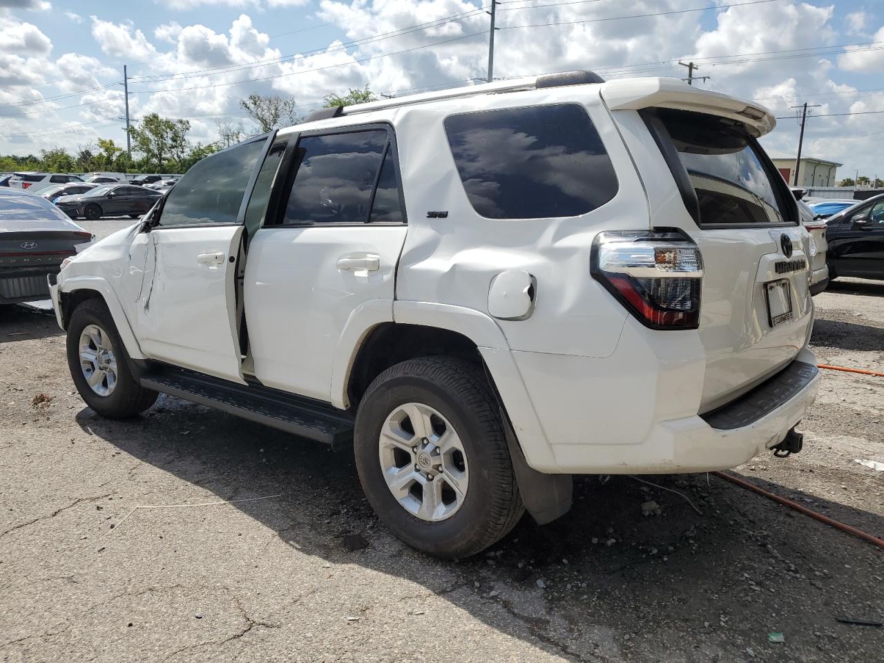 TOYOTA 4RUNNER SR5/SR5 PREMIUM
