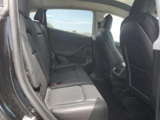 2022 TESLA MODEL Y 7SAYGDEF0NF362196