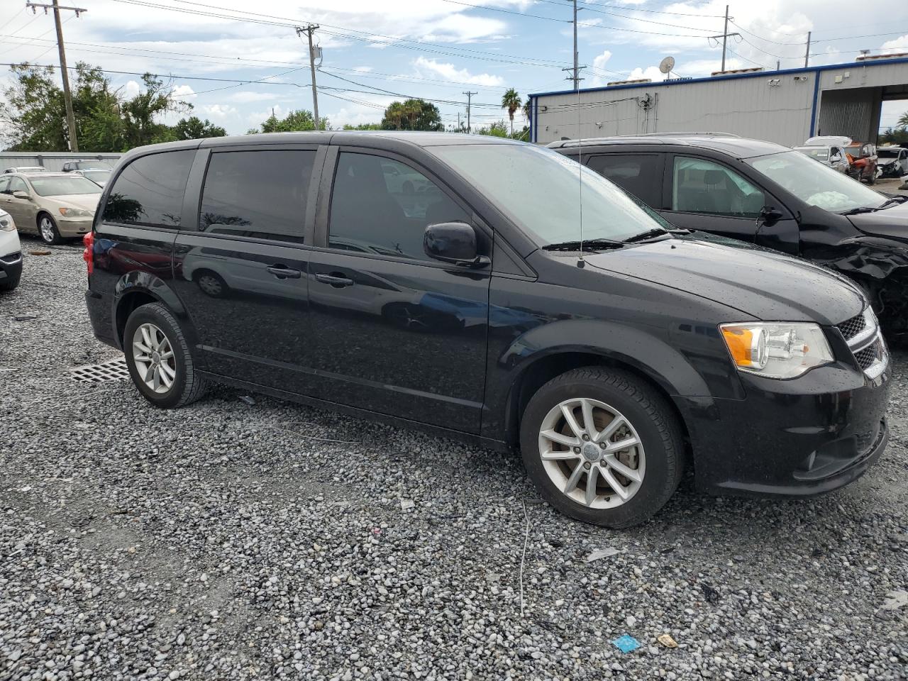 DODGE GRAND CARAVAN SE