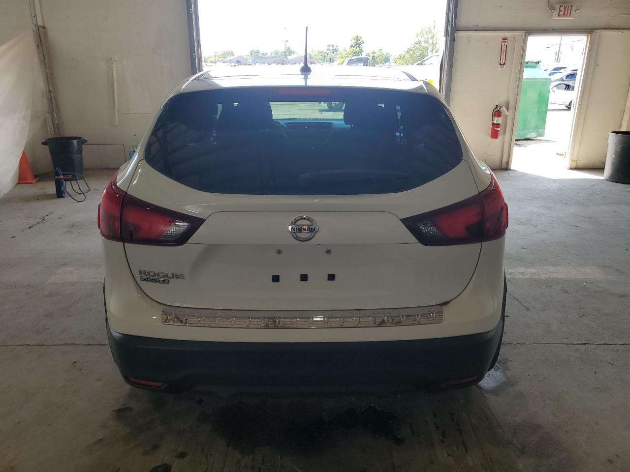 NISSAN ROGUE SPORT S