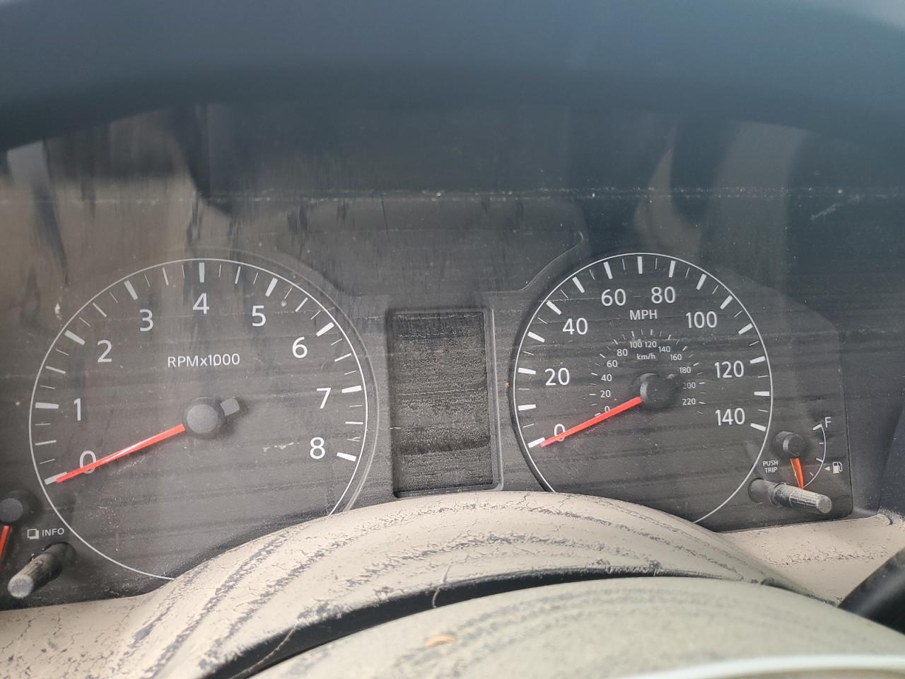 NISSAN NV2500 2500 S