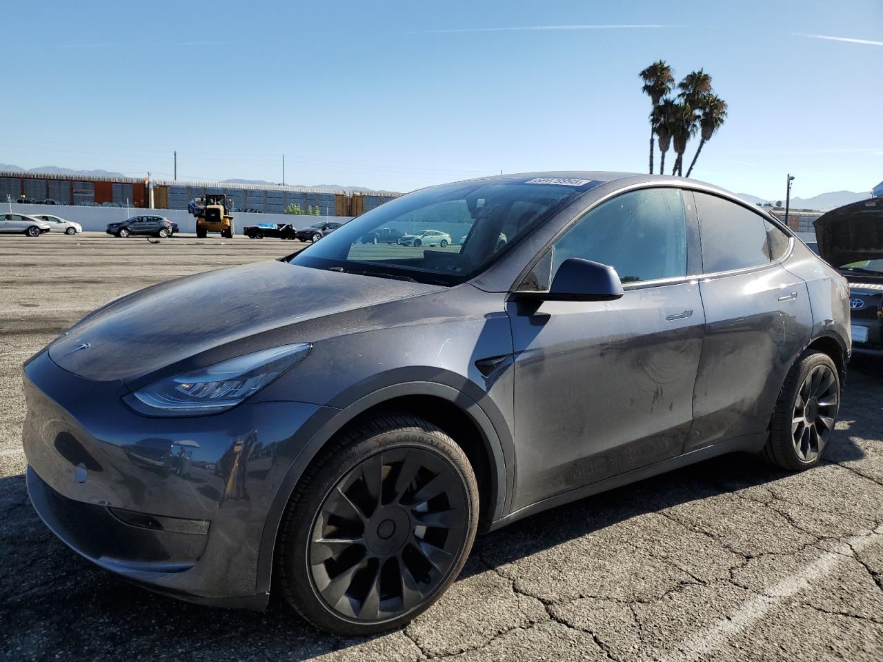 TESLA MODEL Y