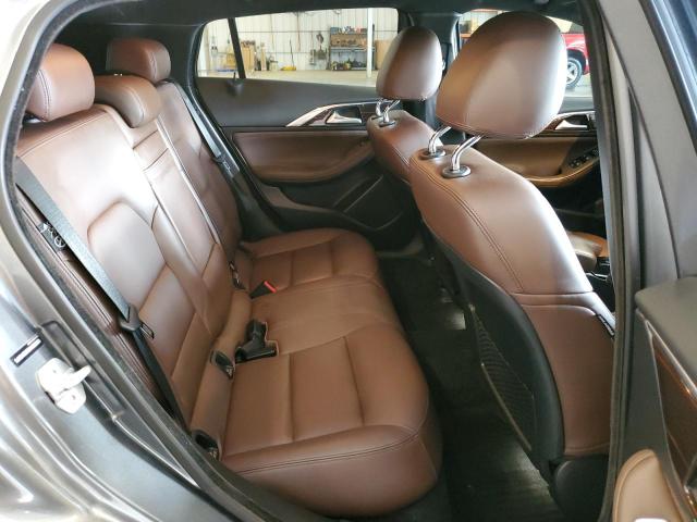 2017 INFINITI QX30 BASE SJKCH5CR3HA025653