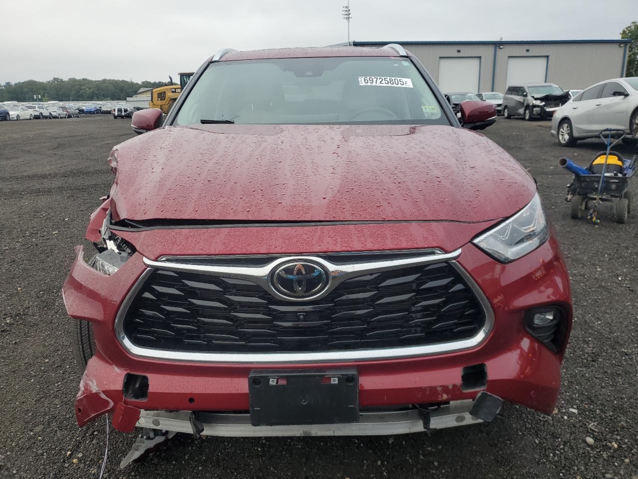 Lot #3246153102 2024 TOYOTA HIGHLANDER