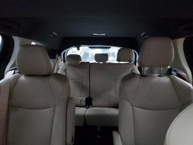 2024 TOYOTA SIENNA XLE 5TDYSKFC7RS114503