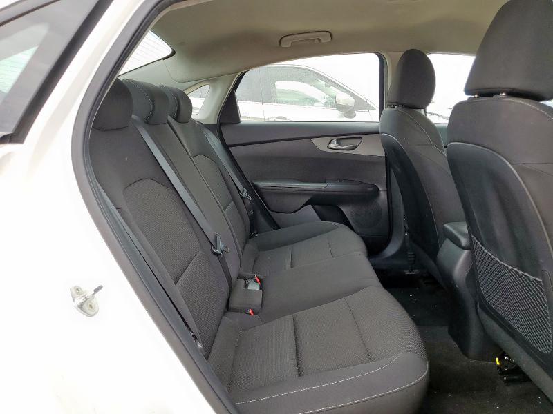2019 KIA FORTE FE 3KPF24AD7KE112611