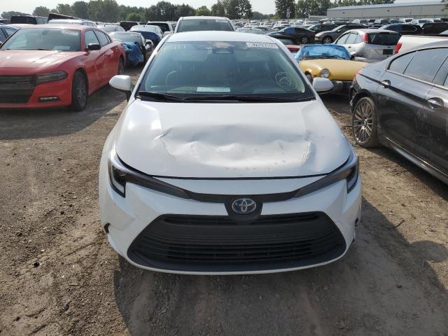 2024 TOYOTA COROLLA LE JTDBCMFE2RJ025743