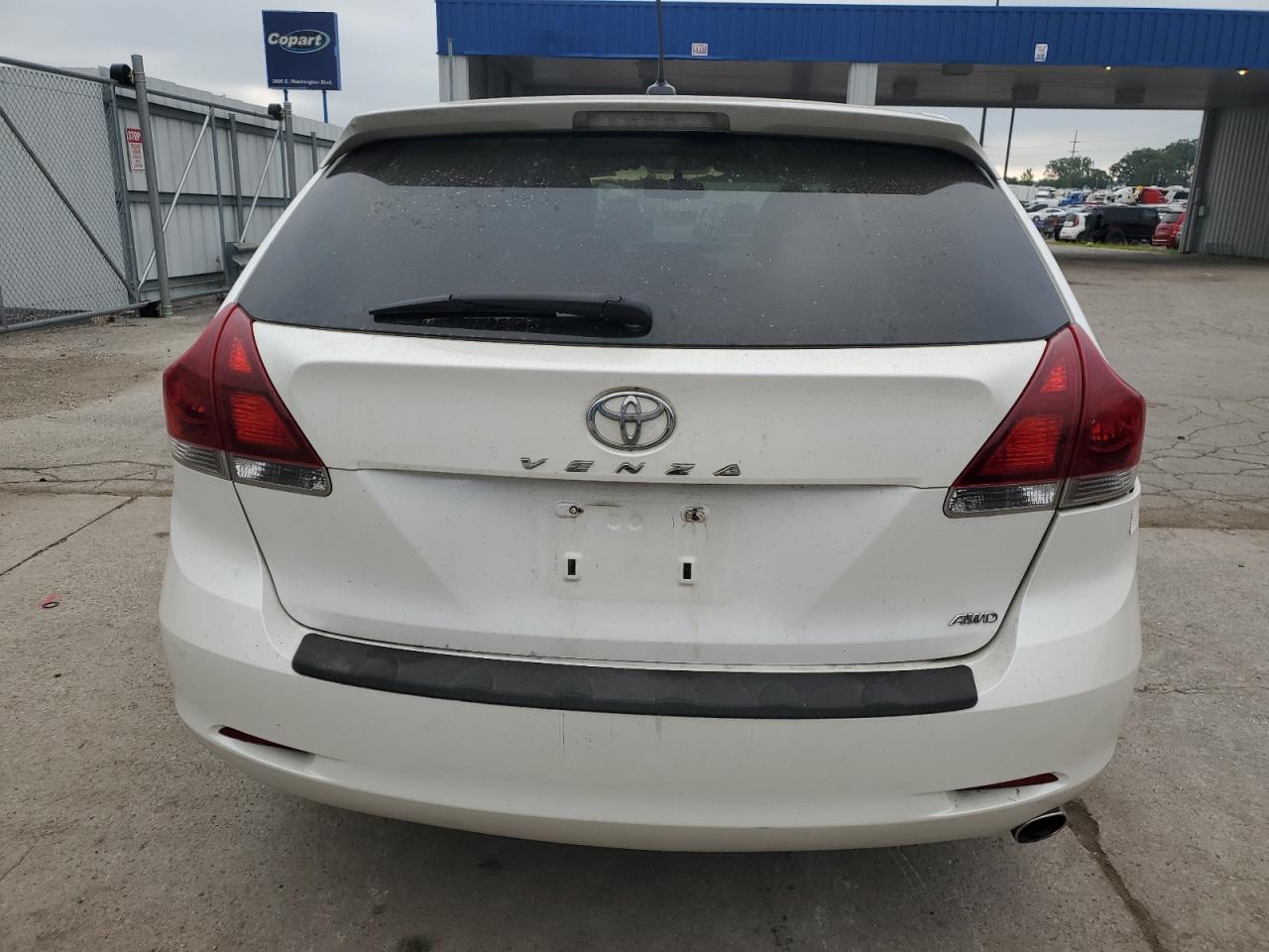 TOYOTA VENZA LE