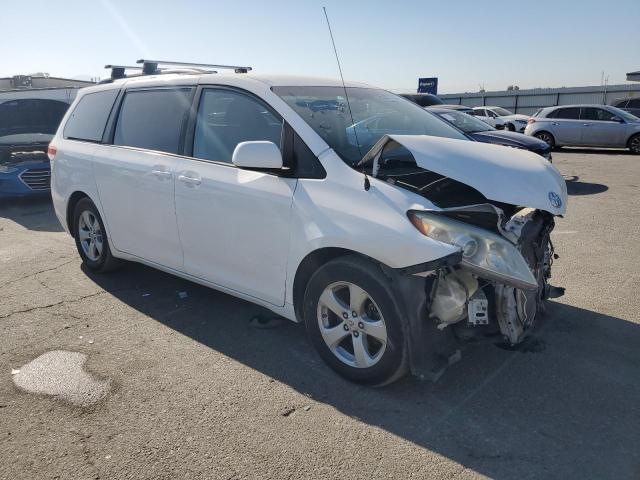 2014 TOYOTA SIENNA LE - 5TDKK3DC6ES422528