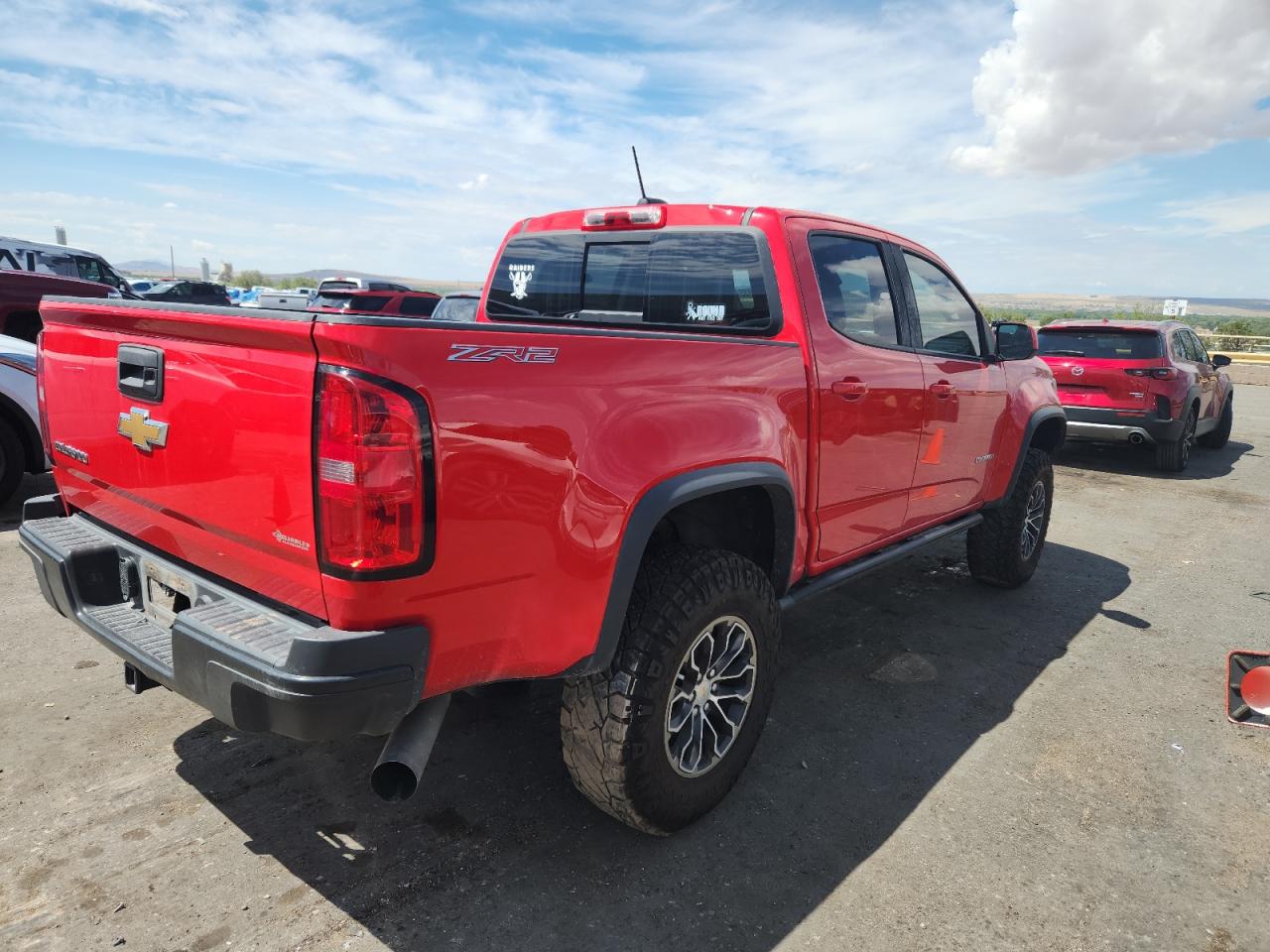 CHEVROLET COLORADO ZR2