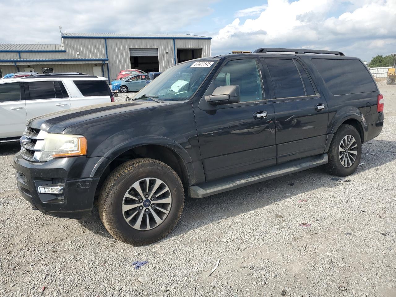 FORD EXPEDITION EL XLT