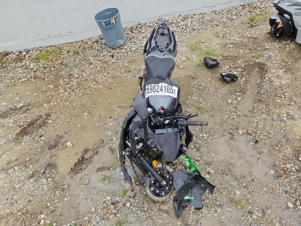 Lot #3292555699 2023 KAWASAKI EX400