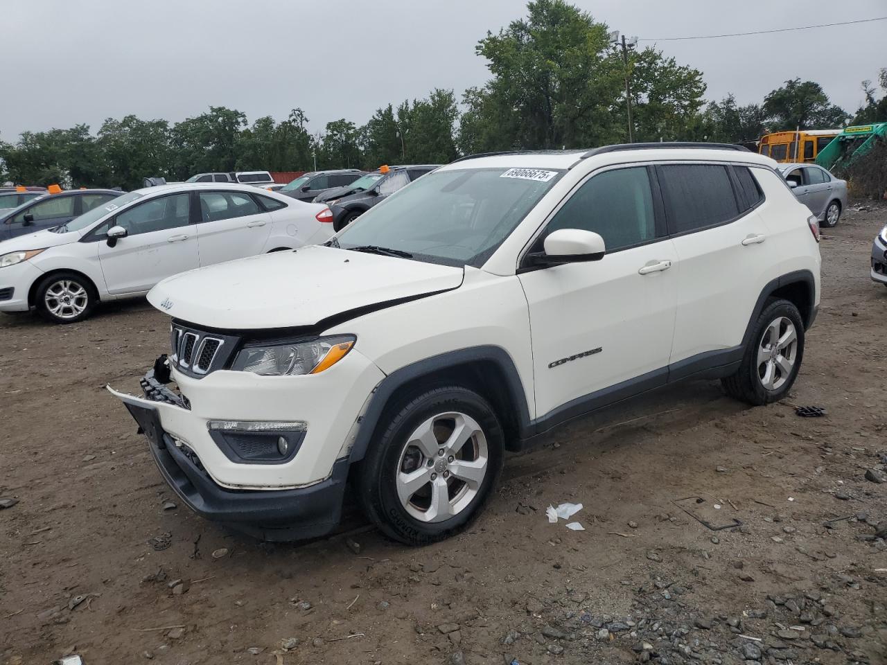  Salvage Jeep Compass