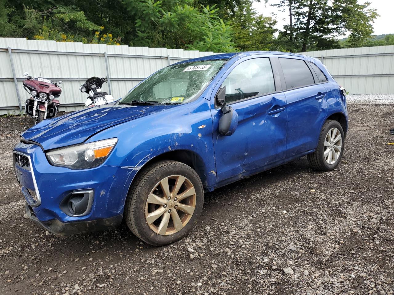 MITSUBISHI OUTLANDER ES