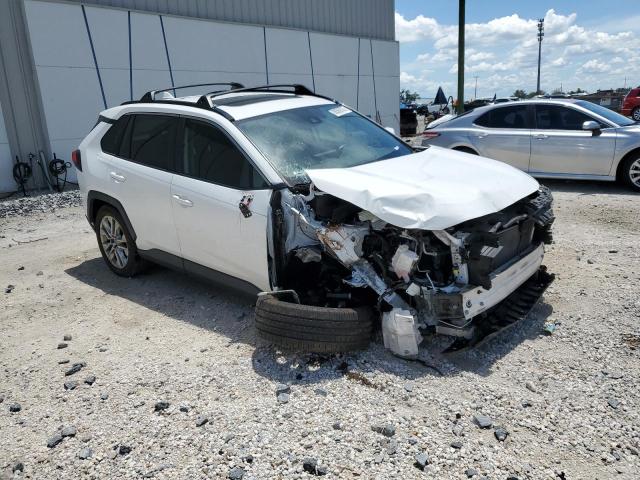 2019 TOYOTA RAV4 XLE P JTMC1RFV0KD032038