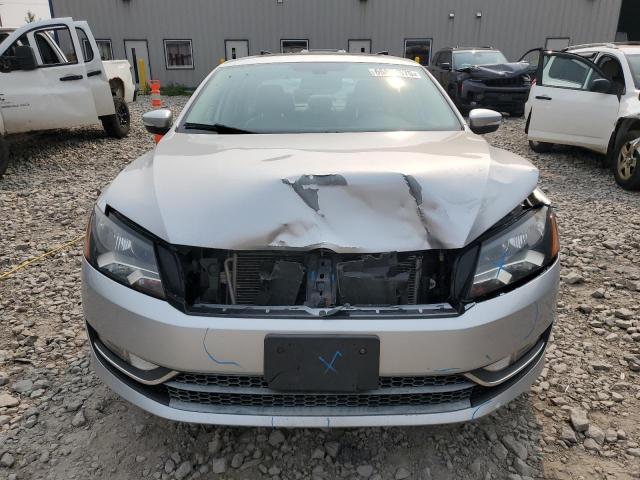 2015 VOLKSWAGEN PASSAT SEL 1VWCV7A36FC067836