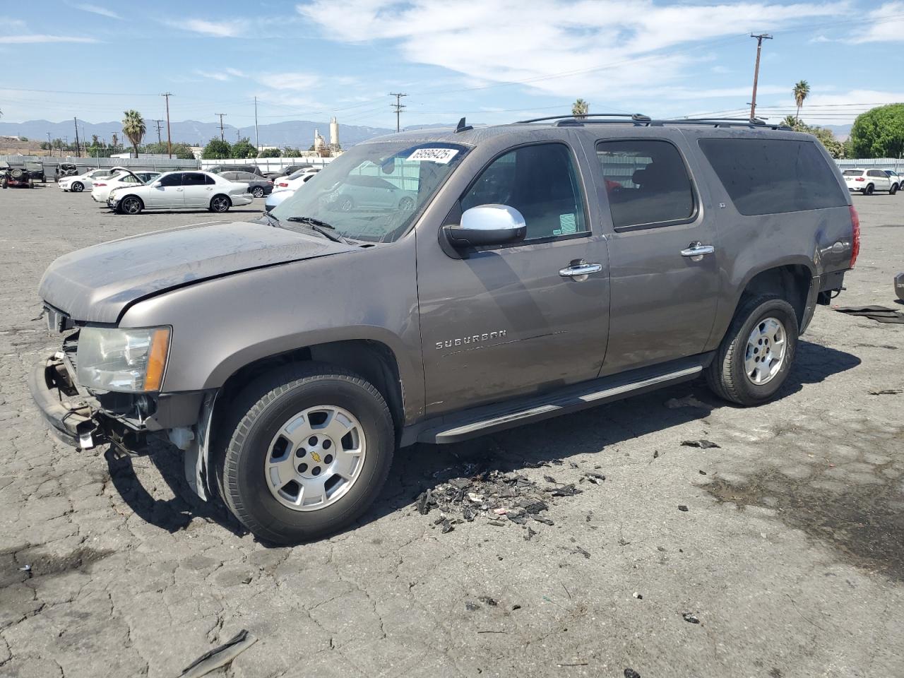 CHEVROLET SUBURBAN C1500 LT