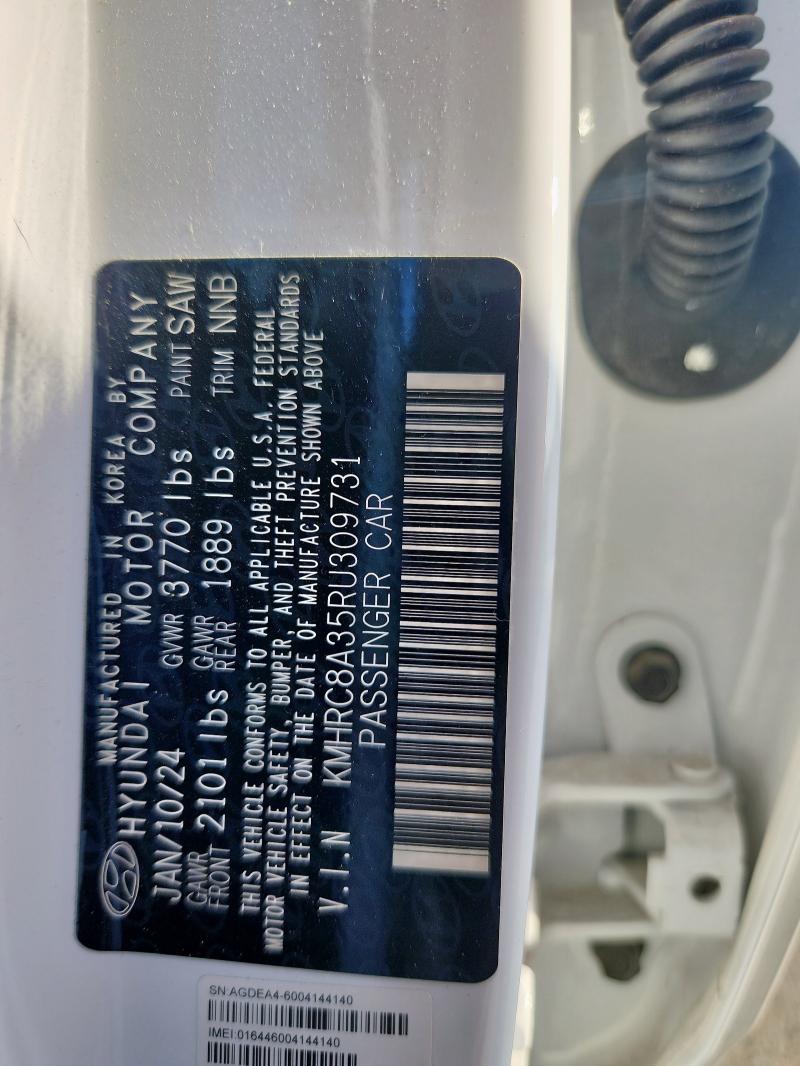 2024 HYUNDAI VENUE SE KMHRC8A35RU309731