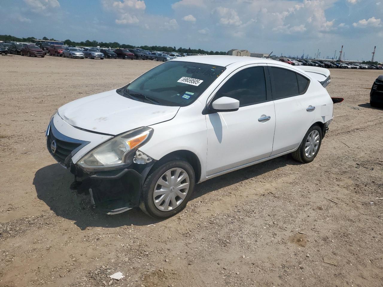 NISSAN VERSA S