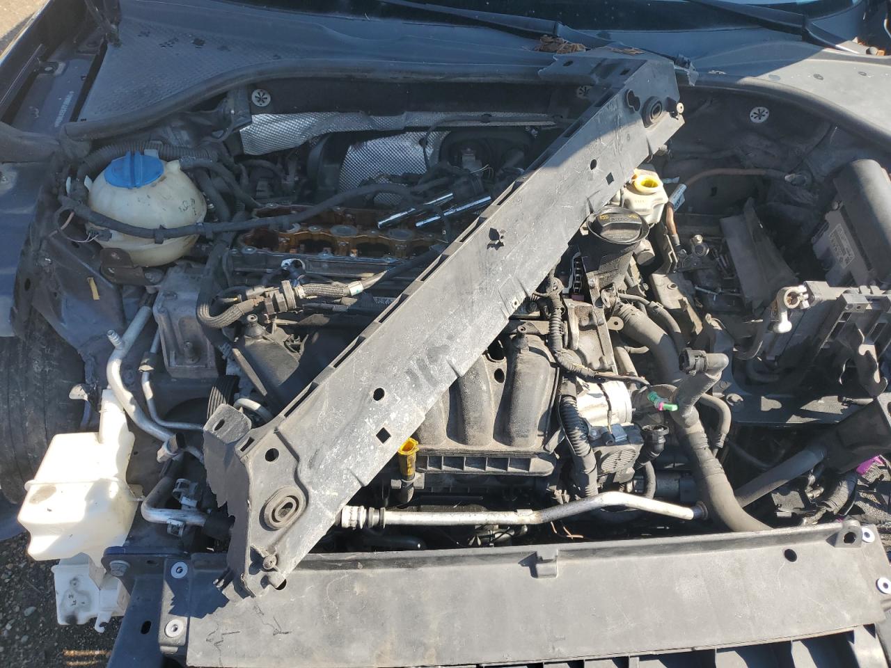 VOLKSWAGEN PASSAT SE