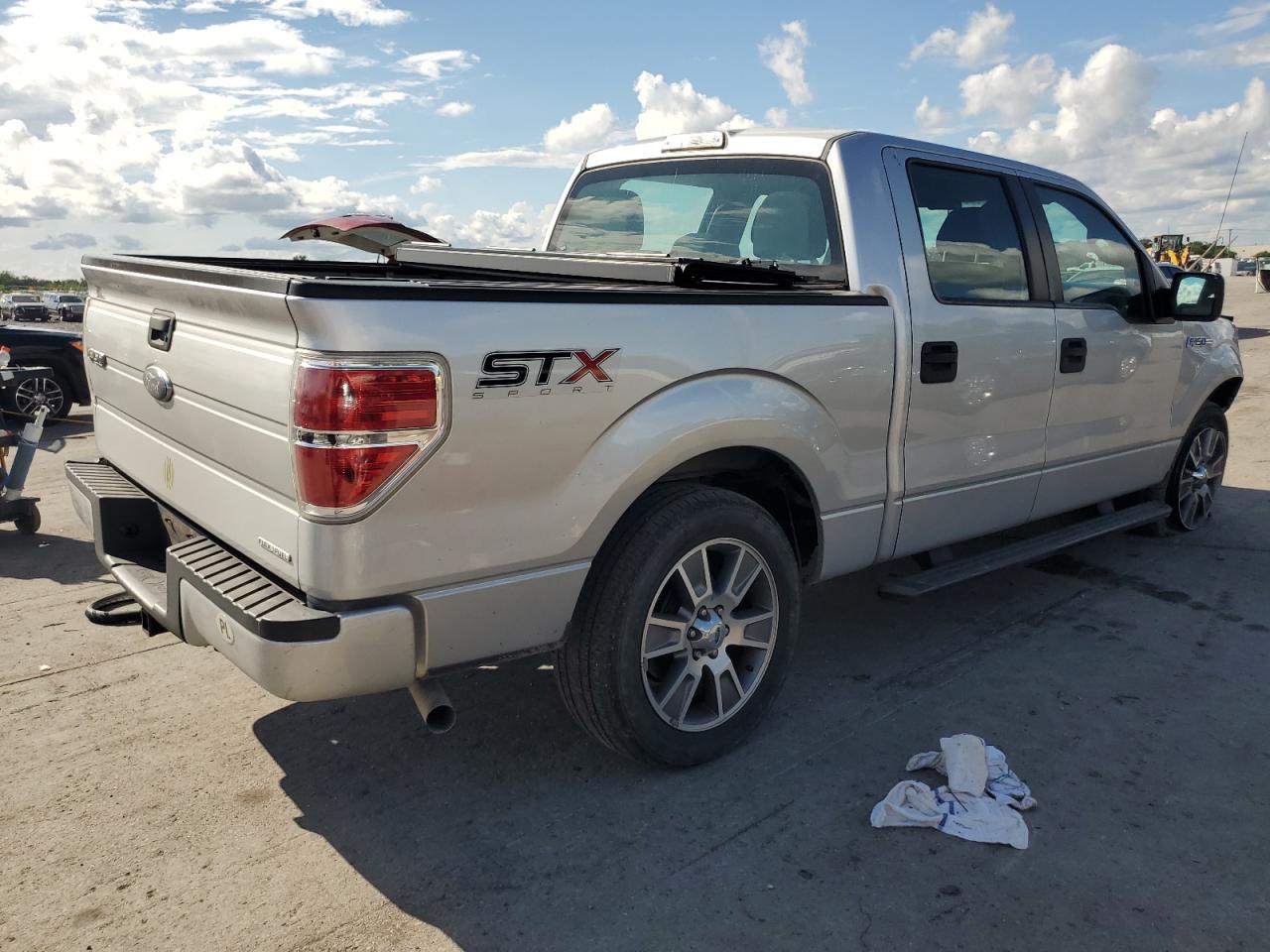 Lot #3311654217 2014 FORD F150 SUPERCREW