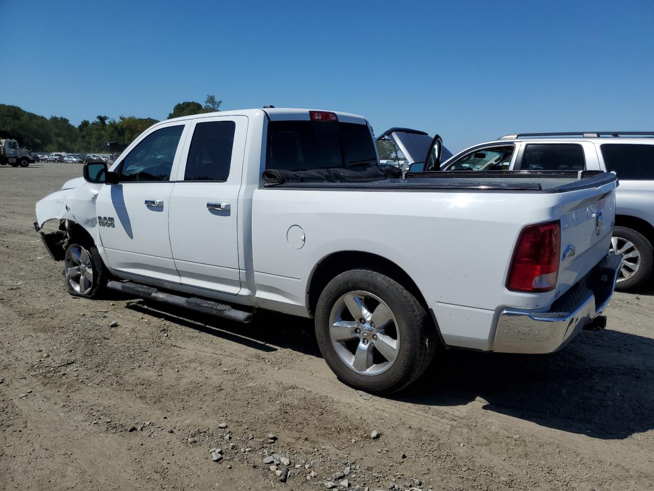 RAM 1500 SLT