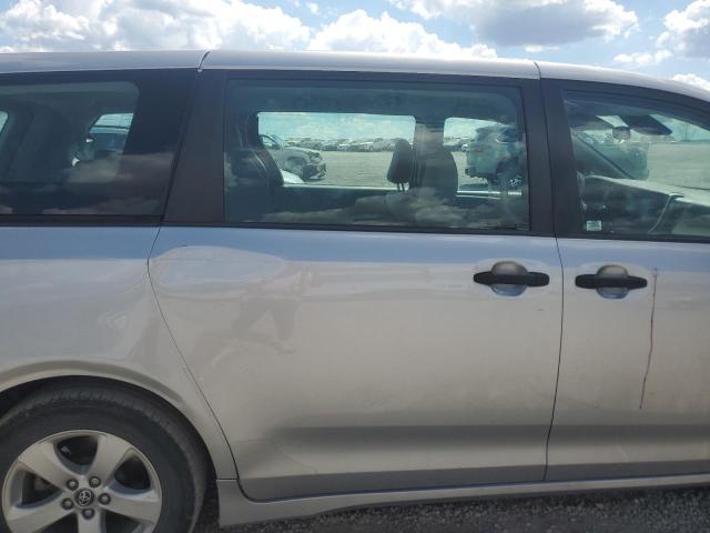 2018 TOYOTA SIENNA L 5TDZZ3DC3JS952041