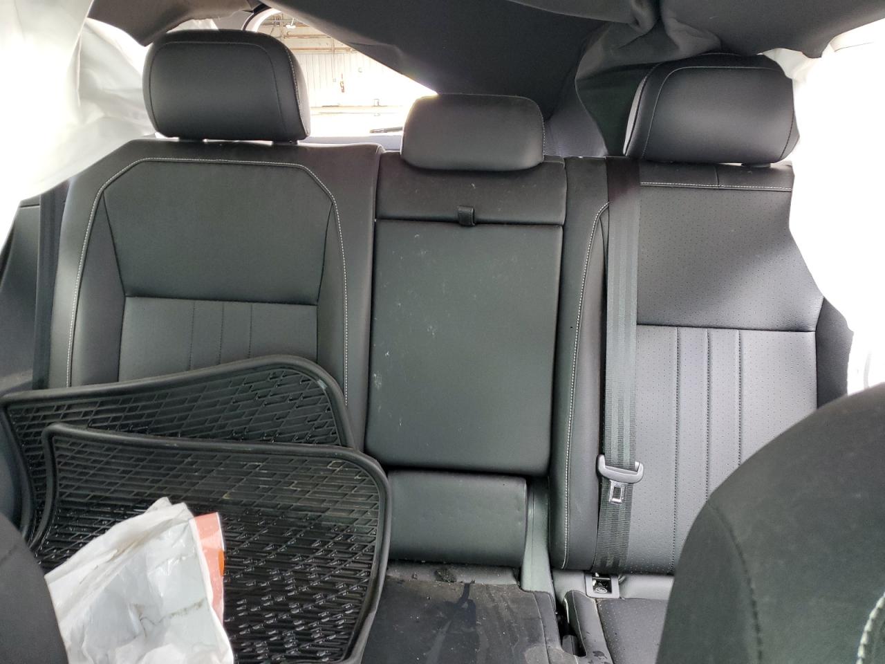 VOLKSWAGEN TIGUAN SE R-LINE BLACK