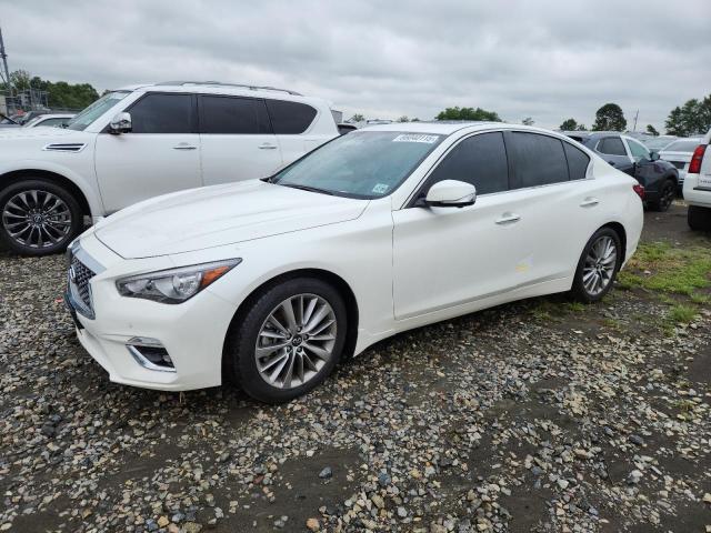 INFINITI Q50 LUXE