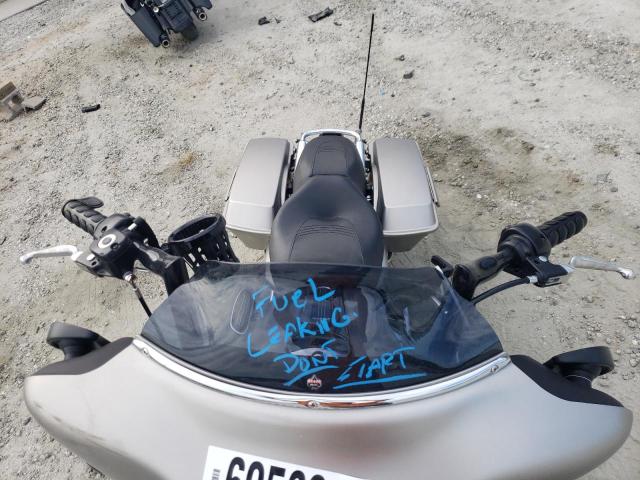 2007 HARLEY-DAVIDSON FLHX - 1HD1KB4137Y628156